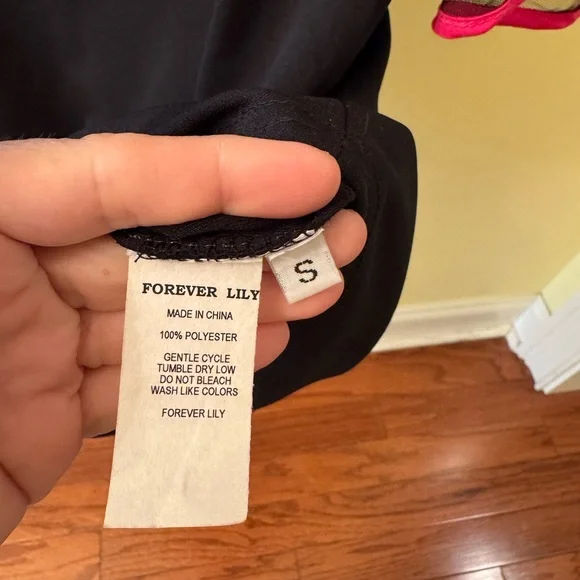 Ladies black dress with floral sleeves - Picture 4 of 4